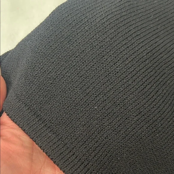 St. John Basics Black skirt - Picture 7 of 9